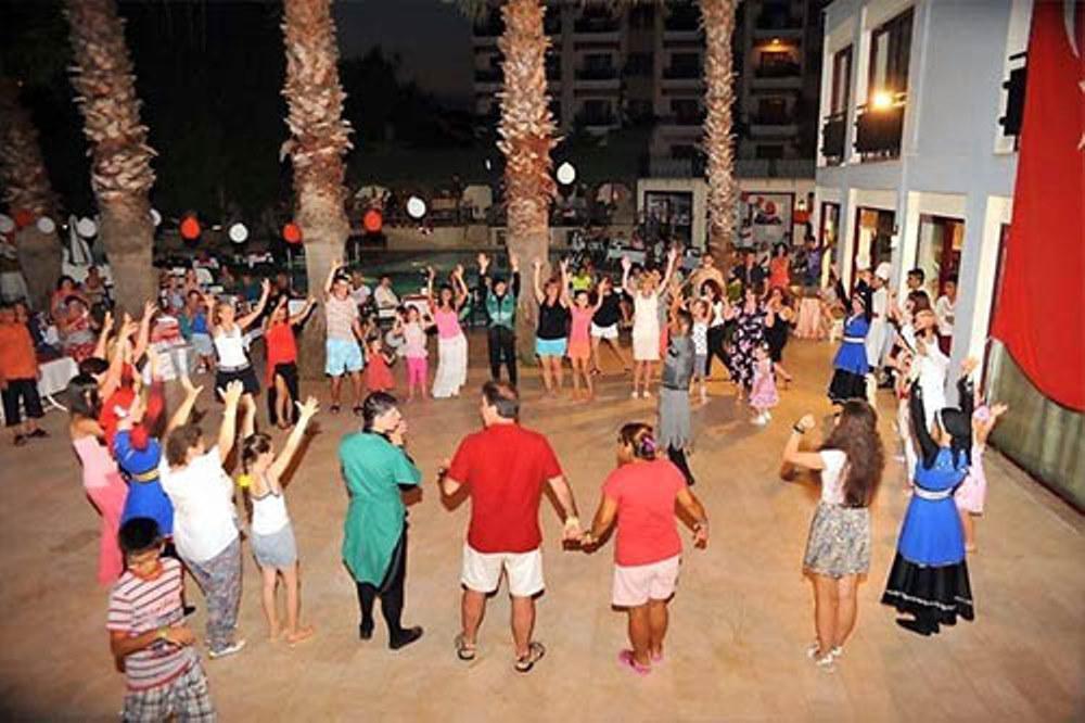 סייד Sunbeach Hill Hotel מראה חיצוני תמונה